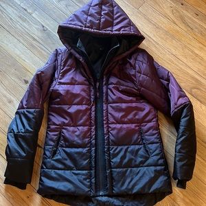 Maurice’s in motion M medium puffer jacket coat ombré black purple